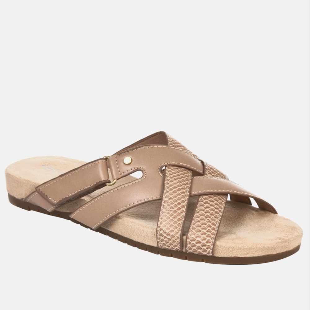 NWOB Easy Spirit Hattie Sandals